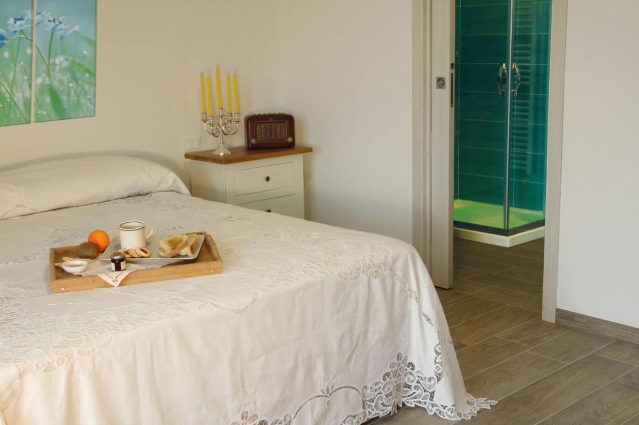 Agriturismo Albero Del Miele Villa San Rufo Eksteriør bilde